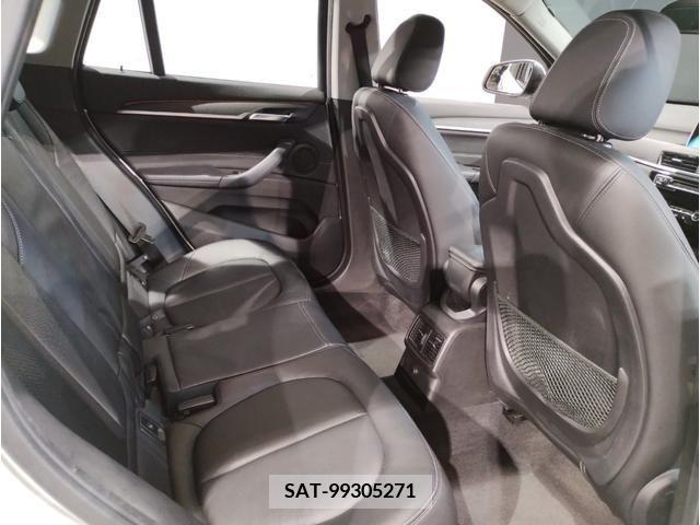 Bmw X1 2018-04 335075-12