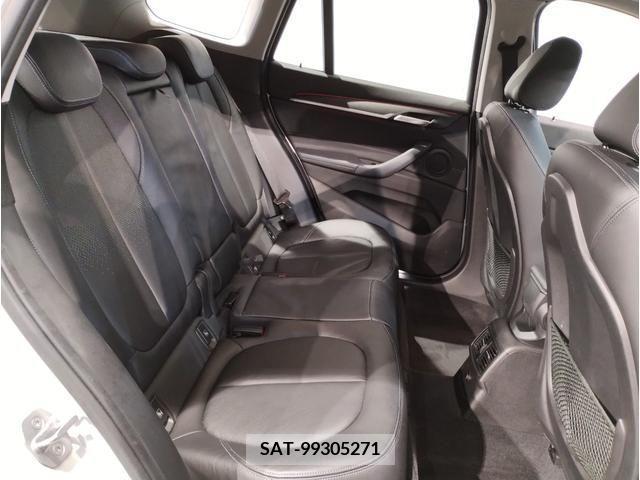 Bmw X1 2018-04 335075-11