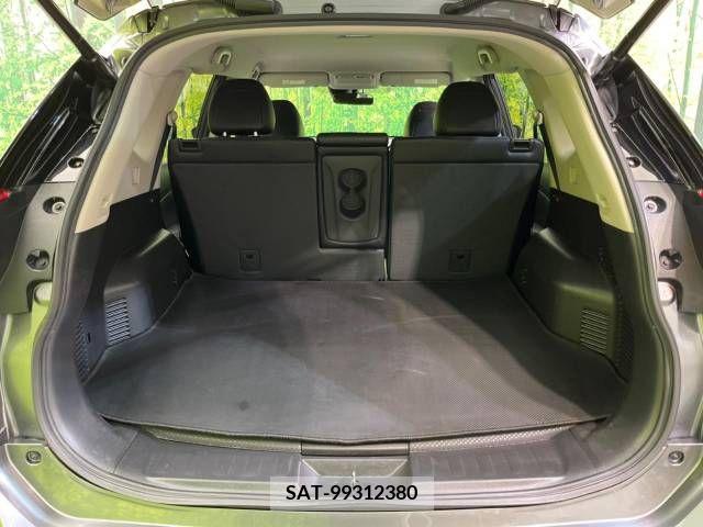 Nissan X-TRAIL 2018-03 230690-10