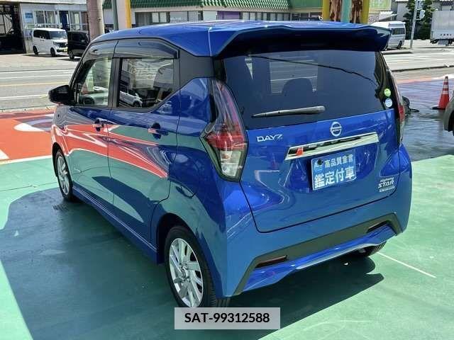 Nissan DAYZ 2019-05 358972-3