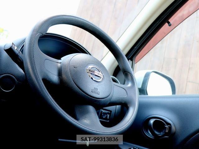 Nissan MARCH 2013-03 276215-16
