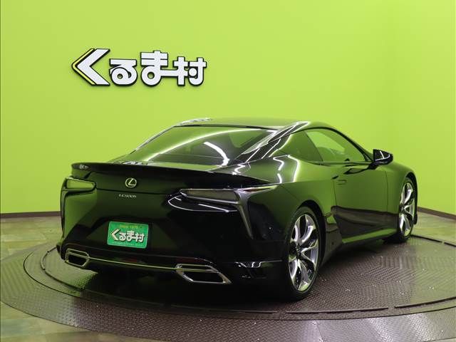 Lexus LC 2017-08 16602-1
