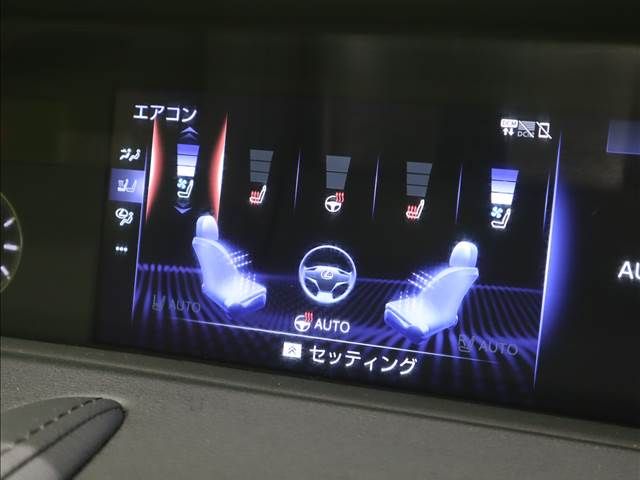 Lexus LC 2017-08 16602-8