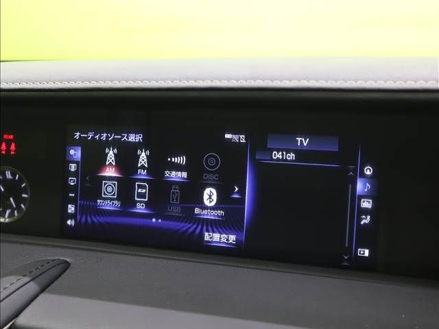 Lexus LC 2017-08 16602-5
