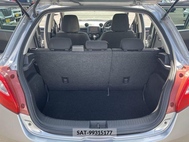 Mazda DEMIO 2011-07 301835-18