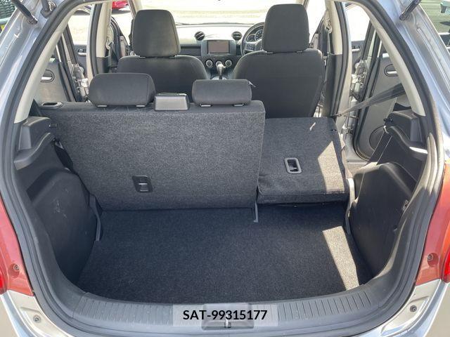 Mazda DEMIO 2011-07 301835-19