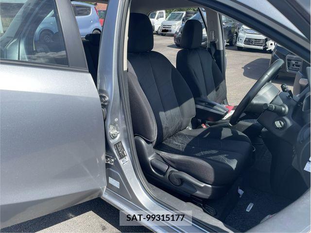 Mazda DEMIO 2011-07 301835-12