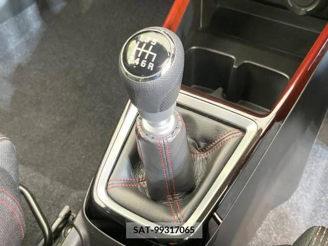 Suzuki SWIFT 2022-04 286632-2