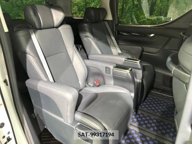 Toyota ALPHARD 2021-12 333376-9