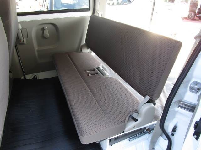 Suzuki EVERY 2018-08 5550-8
