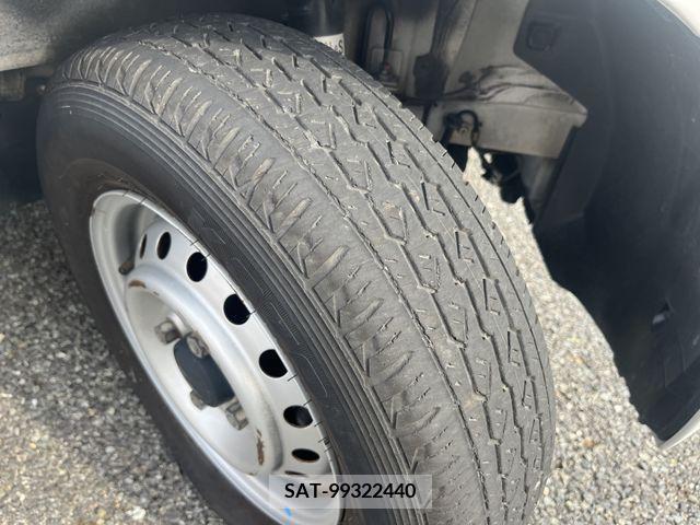 Suzuki EVERY 2017-10 269642-27