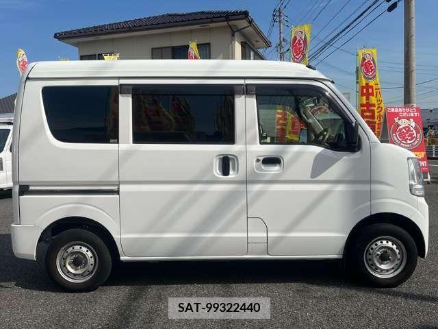 Suzuki EVERY 2017-10 269642-3
