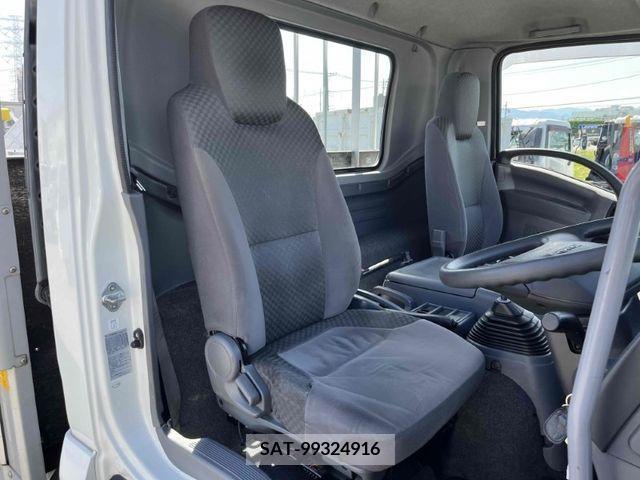 Isuzu FORWARD 2015-04 270322-17