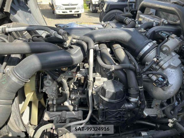 Isuzu FORWARD 2015-04 270322-22