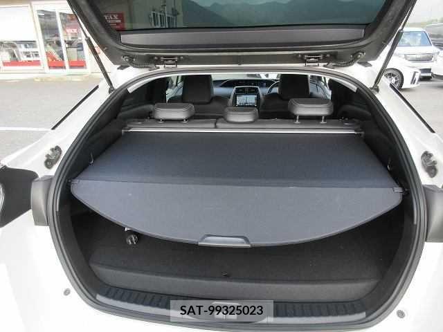Toyota PRIUS PHV 2019-09 201421-16
