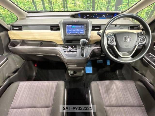 Honda FREED 2018-07 331440-1