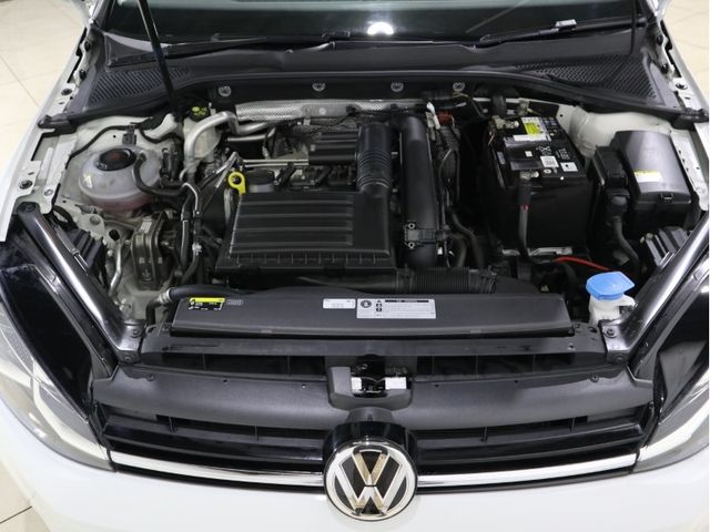 VolksWagen GOLF 2018-09 19251-24