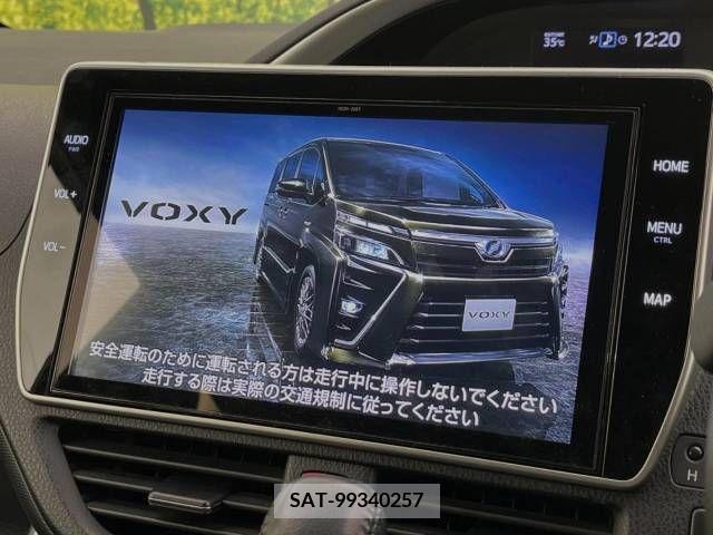 Toyota VOXY 2018-12 370433-3