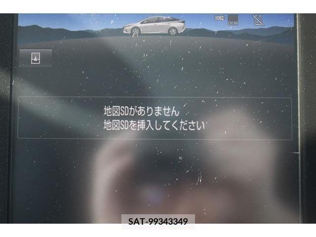 Toyota PRIUS PHV 2017-11 386494-1