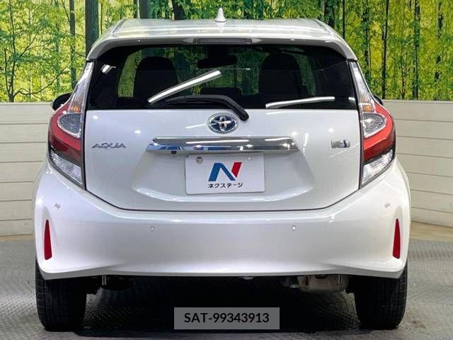 Toyota AQUA 2019-03 239952-15
