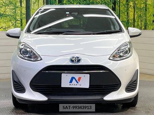 Toyota AQUA 2019-03 239952-14