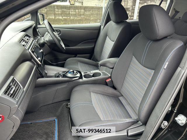 Nissan LEAF 2019-11 380885-16