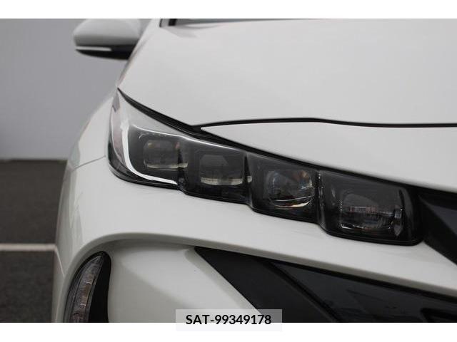 Toyota PRIUS PHV 2017-07 373882-8
