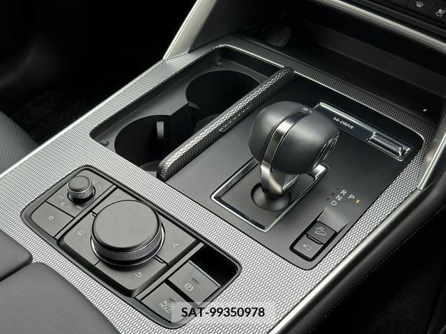 Mazda CX-60 2022-08 266224-6
