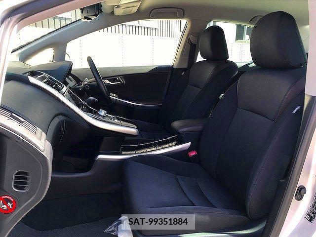 Toyota SAI 2015-06 300581-12