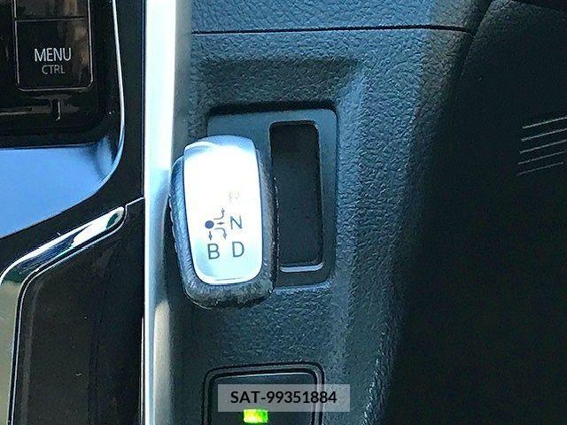Toyota SAI 2015-06 300581-19