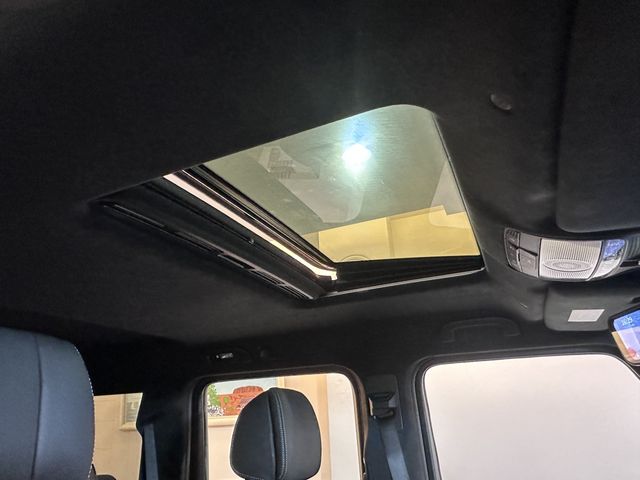 Mercedes Benz G-CLASS 2022-12 22174-11