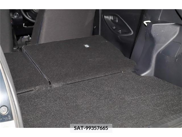 Toyota YARIS 2021-11 290789-19