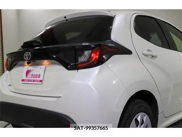 Toyota YARIS 2021-11 290789-17