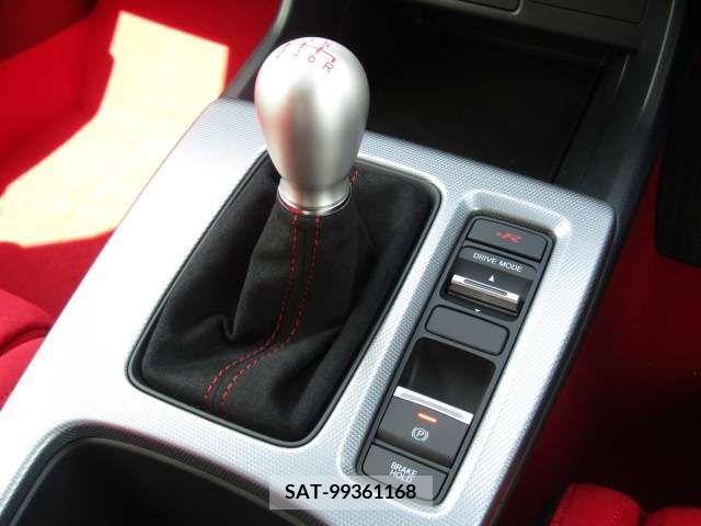 Honda CIVIC 2024-07 357935-12