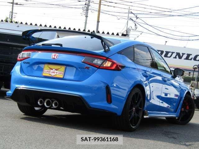 Honda CIVIC 2024-07 357935-6