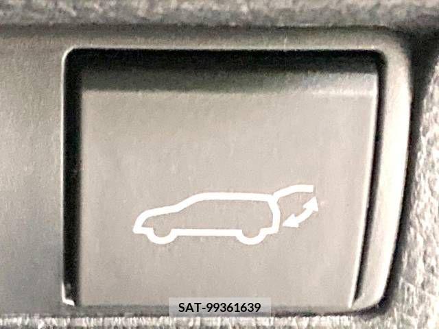 Toyota COROLLA CROSS 2022-04 264576-7