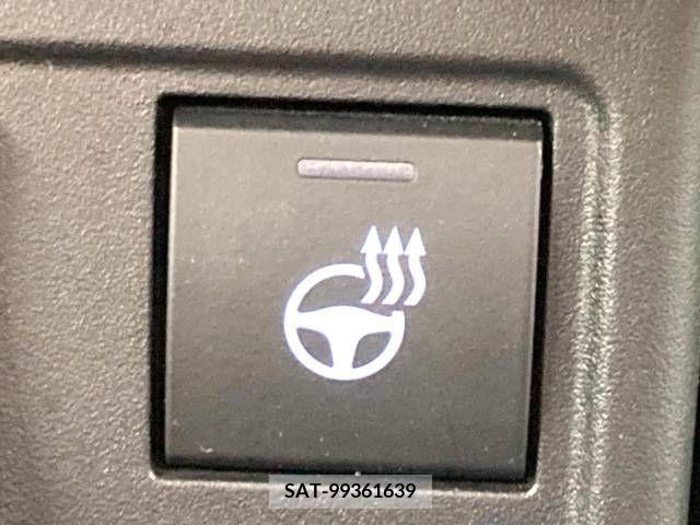 Toyota COROLLA CROSS 2022-04 264576-6