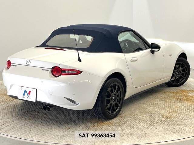 Mazda ROADSTER 2022-03 335993-17