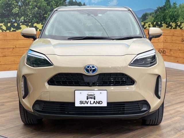 Toyota YARIS CROSS 2021-06 21382-14