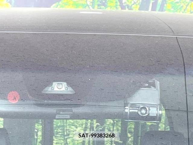 Honda e 2018-02 394345-2