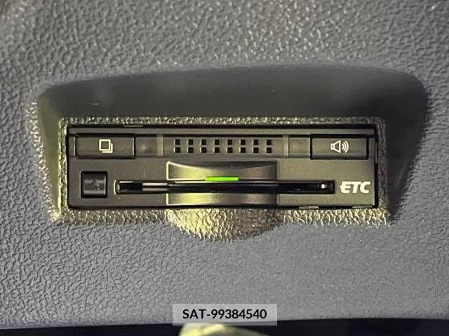 Toyota PRIUS 2016-08 393352-7