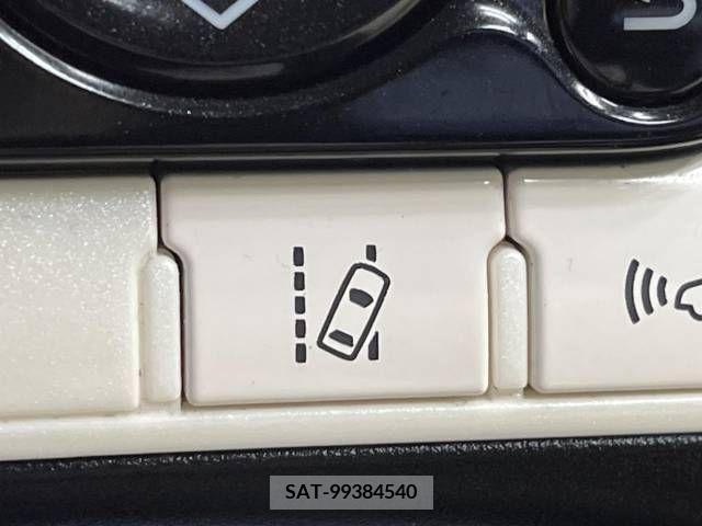 Toyota PRIUS 2016-08 393352-6