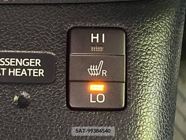 Toyota PRIUS 2016-08 393352-4