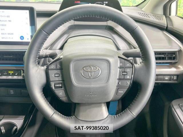 Toyota PRIUS 2023-03 348864-11