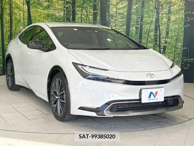 Toyota PRIUS 2023-03 348864-16