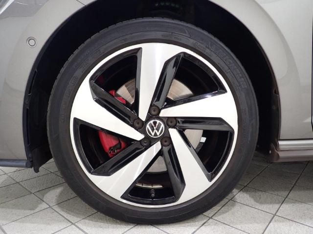VolksWagen POLO 2021-01 9507-13