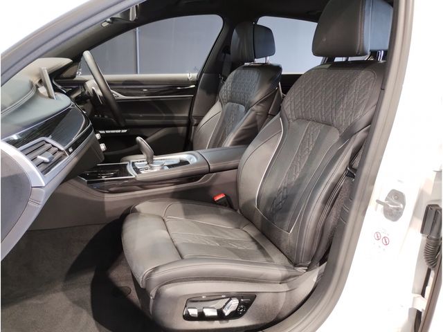 Bmw 7 SERIES 2018-04 9380-10
