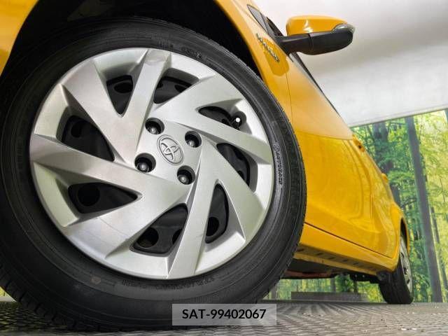 Toyota AQUA 2015-07 250231-12