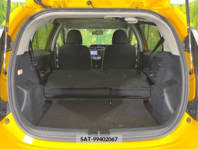 Toyota AQUA 2015-07 250231-10