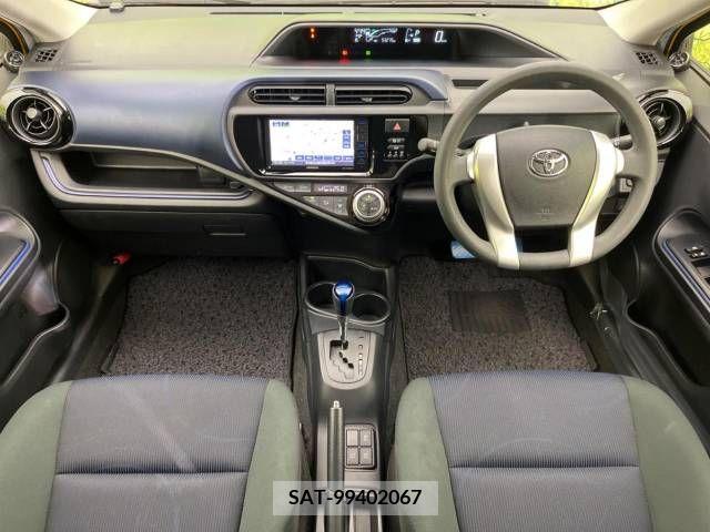 Toyota AQUA 2015-07 250231-1